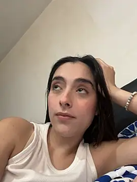 swrennn19 online show from February 2, 2025, 5:37 pm