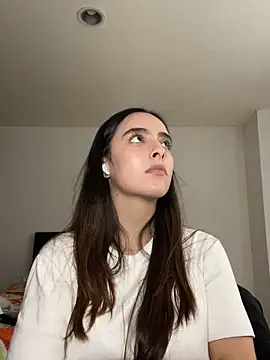 swrennn19 online show from September 24, 2025, 8:04 pm