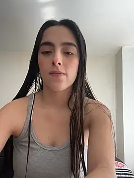 swrennn19 online show from January 22, 2025, 6:31 pm