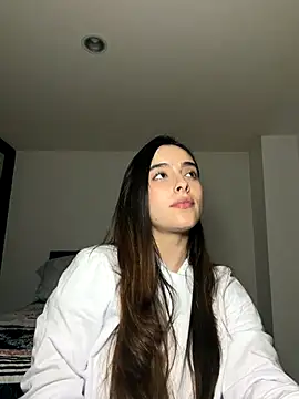 swrennn19 online show from October 25, 2025, 12:21 am