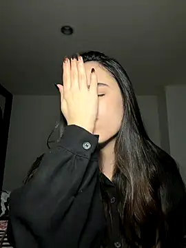 swrennn19 online show from December 1, 2025, 11:49 pm