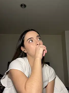 swrennn19 online show from March 5, 2025, 11:16 pm