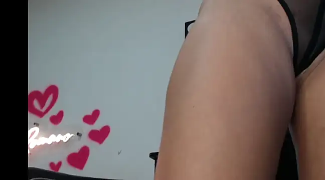 vittoriaromano online show from March 17, 2025, 12:32 am