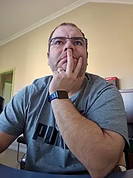 Andrew1900529 online show from February 21, 2025, 1:22 pm