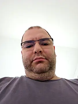 Andrew1900529 online show from March 10, 2025, 9:45 am