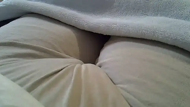 perescam online show from September 15, 2025, 4:29 pm