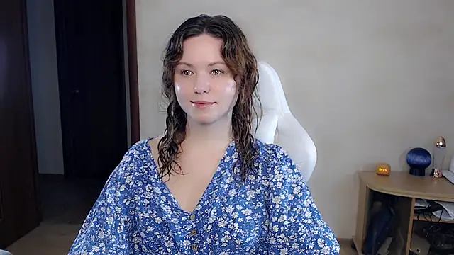 BettyGinger online show from September 24, 2025, 8:48 pm