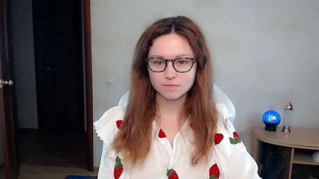 BettyGinger online show from January 29, 2025, 8:14 pm