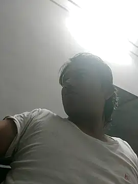 Snapshot of HotBoyOm chatting on May 28, 2026, 4:46 pm HotBoyOm online show from May 28, 2026, 4:46 pm