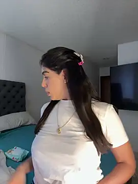 kamivolkano online show from February 26, 2025, 5:21 pm