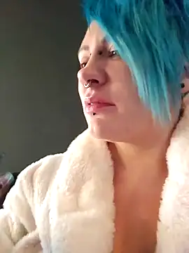 PinkTheHawk online show from April 12, 2026, 10:57 pm