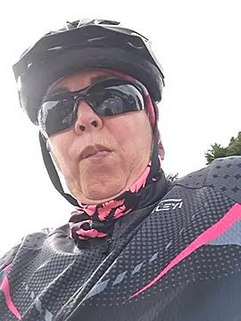 emma tour online show from March 12, 2025, 2:34 pm