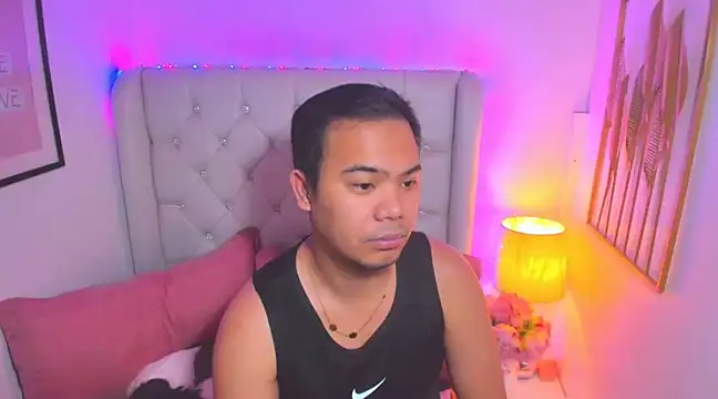 AsianZero online show from March 6, 2025, 8:09 am