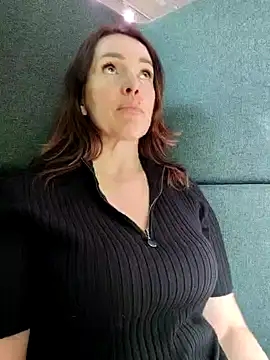 EvaXOAir online show from March 14, 2025, 8:10 am