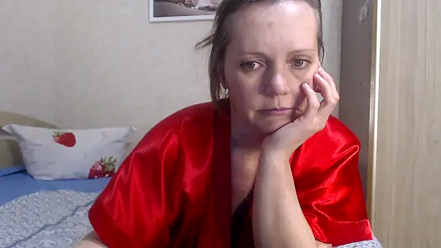 Snapshot of SheLion chatting on March 22, 2025, 7:31 pm SheLion online show from March 22, 2025, 7:31 pm