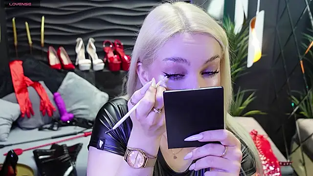 MistressDarsy online show from March 18, 2025, 6:17 am