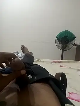 Roh8890 online show from July 28, 2026, 5:37 am