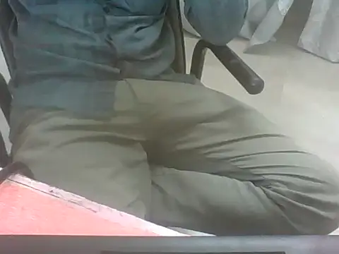 lltstr52 online show from March 26, 2026, 8:12 am