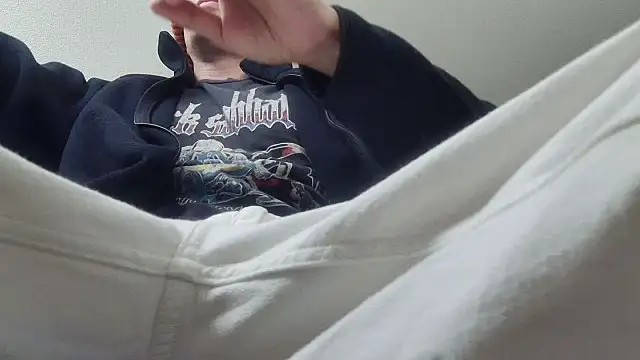 Snapshot of SebastianReiss chatting on July 1, 2026, 3:40 am SebastianReiss online show from July 1, 2026, 3:40 am