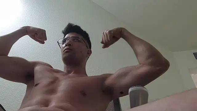 Snapshot of SebastianReiss chatting on June 10, 2026, 9:32 am SebastianReiss online show from June 10, 2026, 9:32 am