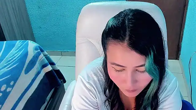 Snapshot of sweetana_ chatting on February 7, 2025, 5:29 pm sweetana online show from February 7, 2025, 5:29 pm