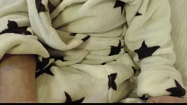 larawet online show from February 6, 2025, 5:40 pm