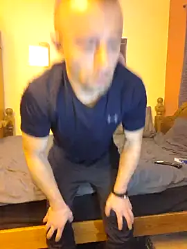 Snapshot of Adrian26pl chatting on March 26, 2026, 8:51 pm Adrian26pl online show from March 26, 2026, 8:51 pm