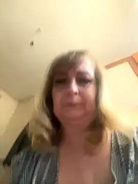 Irina2909xh online show from September 21, 2025, 9:58 am