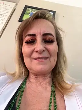 Irina2909xh online show from September 26, 2025, 11:17 am