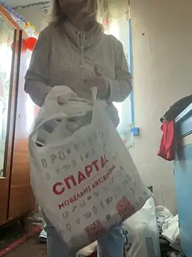 Snapshot of Irina2909@xh chatting on February 22, 2026, 1:35 pm Irina2909xh online show from February 22, 2026, 1:35 pm