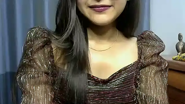 Snapshot of selen_5 chatting on February 21, 2025, 7:32 pm selen 5 online show from February 21, 2025, 7:32 pm