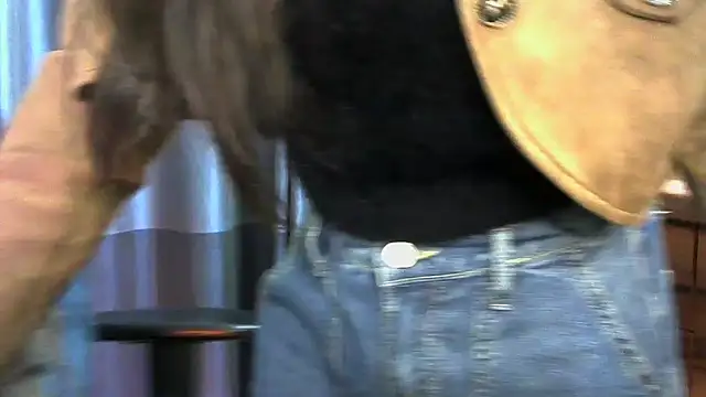 Snapshot of selen_5 chatting on December 21, 2024, 7:06 pm selen 5 online show from December 21, 2024, 7:06 pm