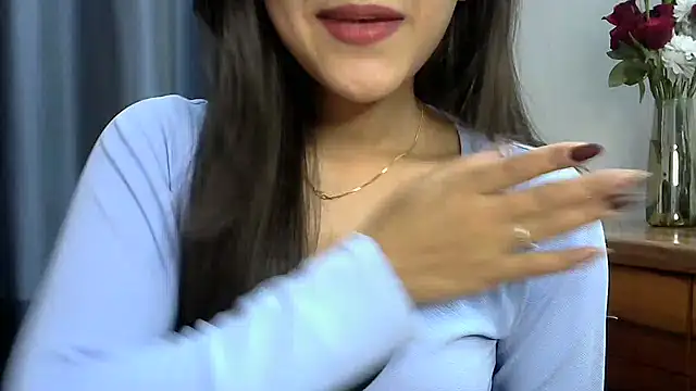 Snapshot of selen_5 chatting on December 9, 2024, 6:46 pm selen 5 online show from December 9, 2024, 6:46 pm