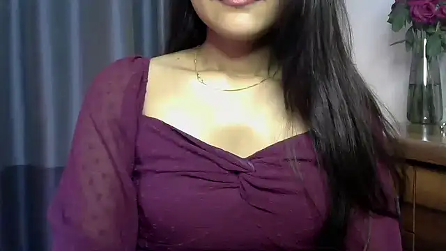 Snapshot of selen_5 chatting on January 22, 2025, 6:41 pm selen 5 online show from January 22, 2025, 6:41 pm