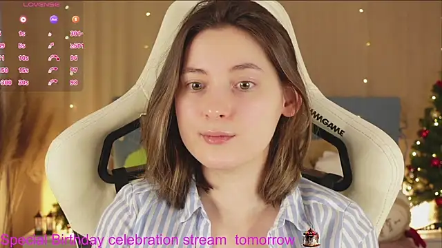 Snapshot of BeckyMartens chatting on January 11, 2025, 12:01 am BeckyMartens online show from January 11, 2025, 12:01 am