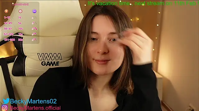 Snapshot of BeckyMartens chatting on January 25, 2025, 3:09 am BeckyMartens online show from January 25, 2025, 3:09 am