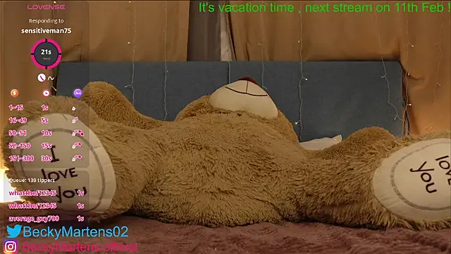 Snapshot of BeckyMartens chatting on January 25, 2025, 6:12 am BeckyMartens online show from January 25, 2025, 6:12 am