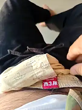 Snapshot of Big_boss_ind chatting on December 14, 2025, 6:08 am Big boss ind online show from December 14, 2025, 6:08 am