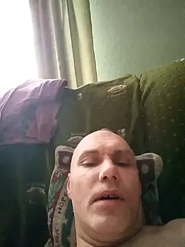 Sam Colt online show from December 21, 2025, 8:38 am