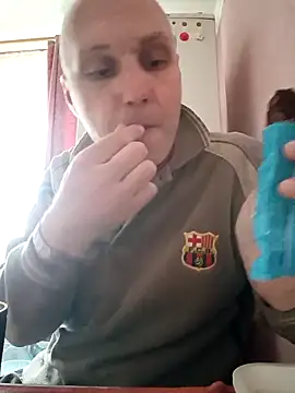 Snapshot of Sam_Colt chatting on April 23, 2026, 9:05 am Sam Colt online show from April 23, 2026, 9:05 am