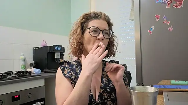 jennylovence online show from March 19, 2026, 8:03 am