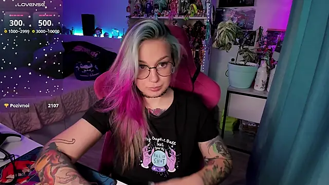 ChloeKohaku online show from February 11, 2025, 9:41 am