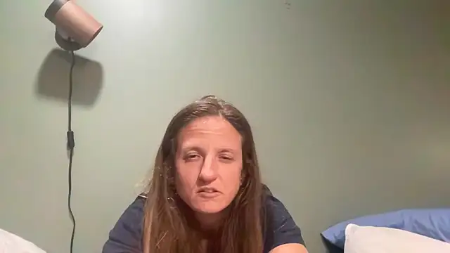 Snapshot of MissMera chatting on May 29, 2026, 7:25 am MissMera online show from May 29, 2026, 7:25 am