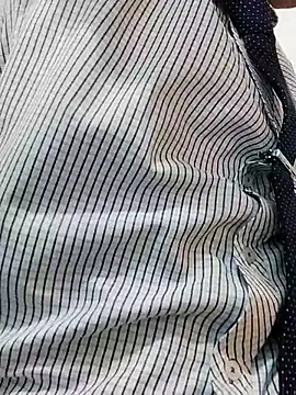 Business dickkk online show from March 13, 2025, 4:01 pm