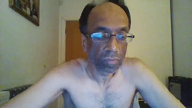 rauncher1 online show from November 1, 2025, 12:50 am