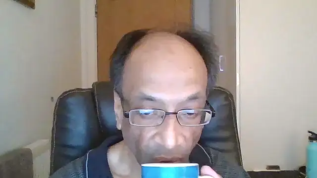 rauncher1 online show from March 4, 2026, 8:55 am