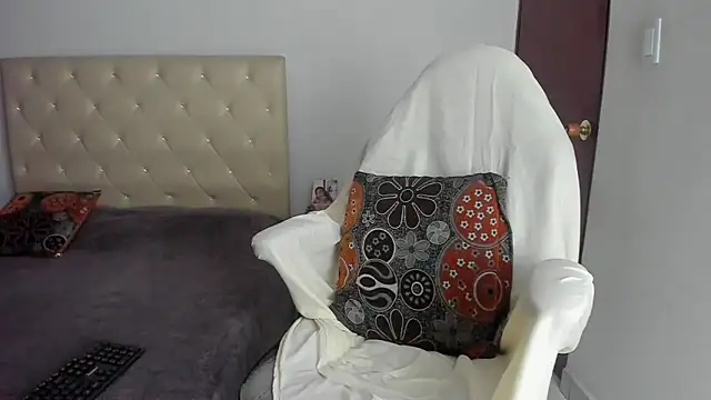 LUISSA  online show from April 2, 2026, 12:01 pm