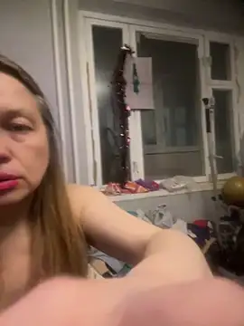 Snapshot of Susanel chatting on March 21, 2025, 5:23 pm Susanel online show from March 21, 2025, 5:23 pm