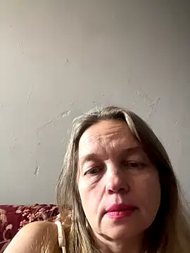 Snapshot of Susanel chatting on September 26, 2025, 11:17 am Susanel online show from September 26, 2025, 11:17 am