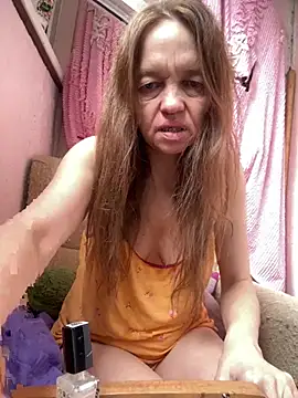 Snapshot of Susanel chatting on July 18, 2026, 9:40 am Susanel online show from July 18, 2026, 9:40 am